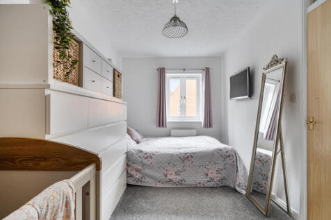 1374502-15-690a0e...