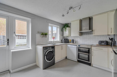 1374502-12-690a0e...