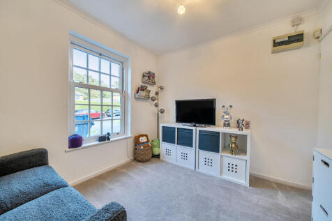 1361349-2-68e52a2...