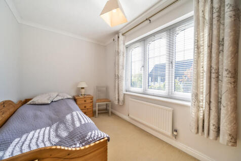 1363059-12-68e3e2...