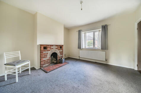 1376245-4-690df2e...