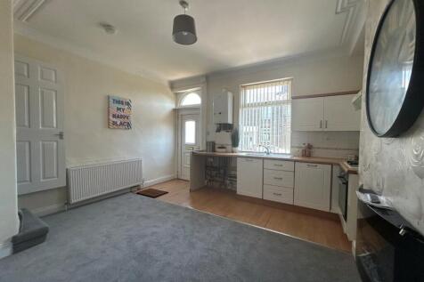 Kitchen/ Lounge