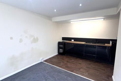 Lounge/Kitchen