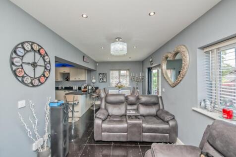 Family Room/Dining