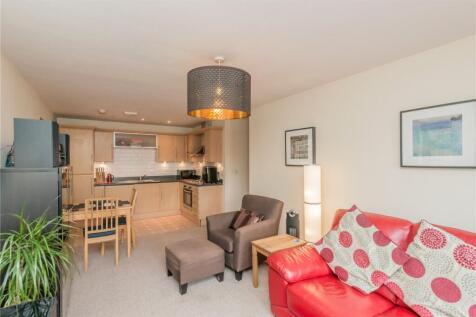 Lounge/Kitchen