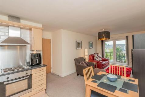 Lounge/Kitchen