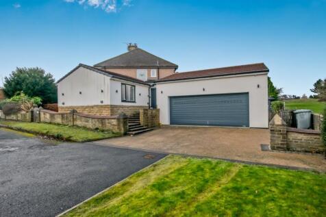 Garage/Driveway