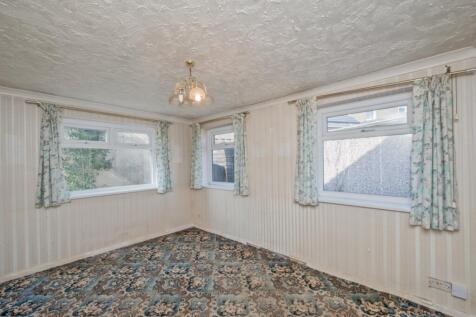 Dining Room/Bedroom