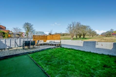Rear View/Garden