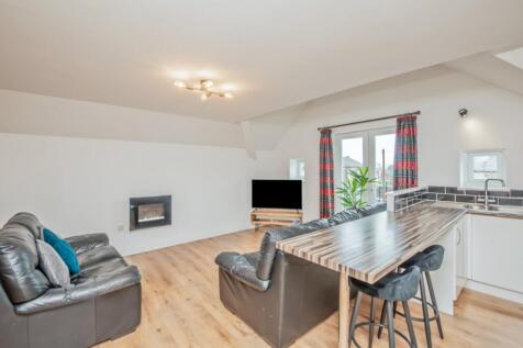 Lounge/Kitchen