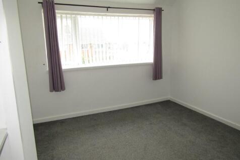 Rear Bedroom 
