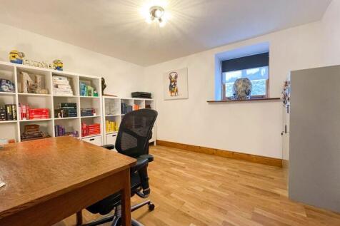 Study/Bedroom 4