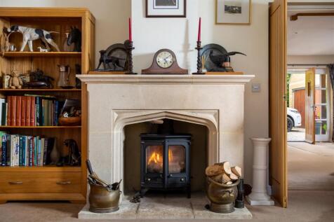 18 - August House - WR12 7HX - Full.jpg