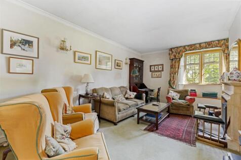 Sitting Room.jpg