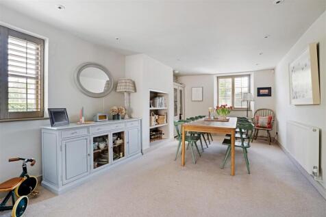 Dining Room .jpg