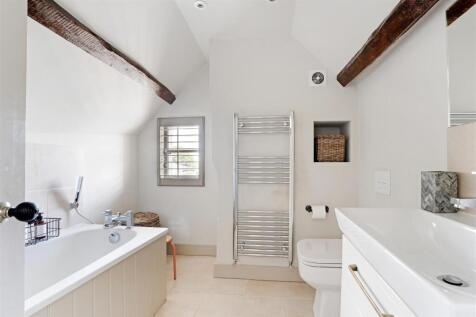 Bathroom .jpg