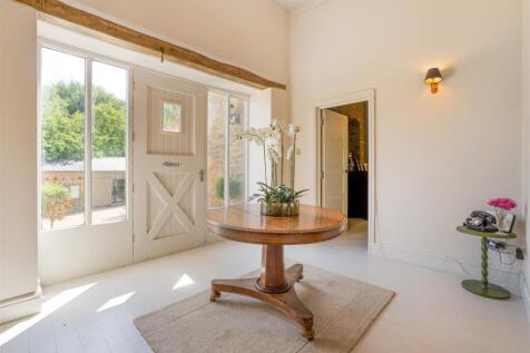 Entrance Hall.jpg
