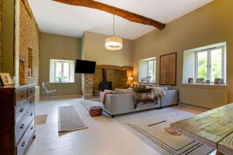 Drawing Room.jpg