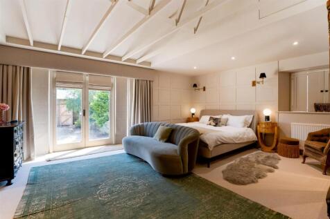 Ground Floor Bedroom.jpg