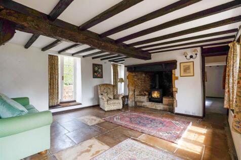 Sitting room .jpg