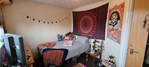 Photograph 14