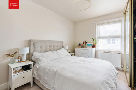 bed 1 2