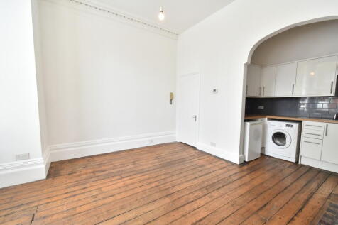 Living room 2
