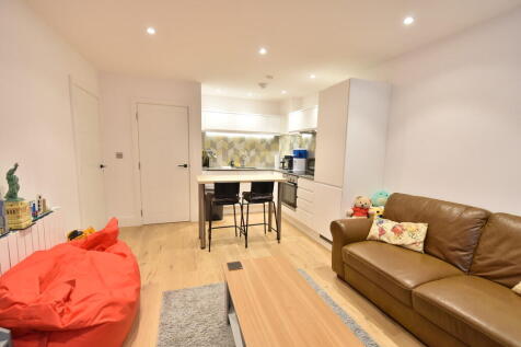 Living room - Kit...