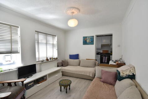 Living room 1