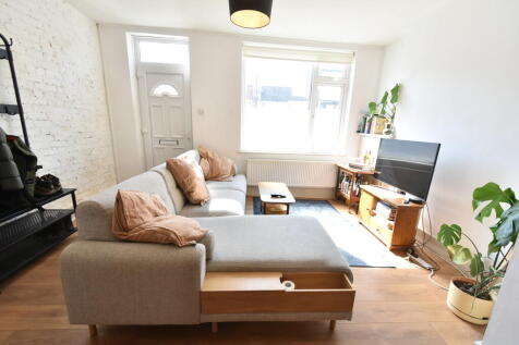 Living room 1