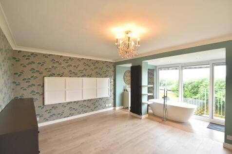 Master bedroom 2