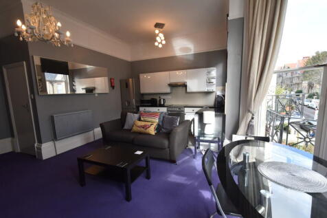 Living room 2
