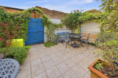 Property Image 16
