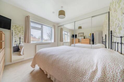 Principal bedroom