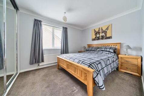 Principal bedroom