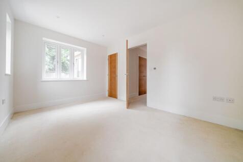 Principal bedroom