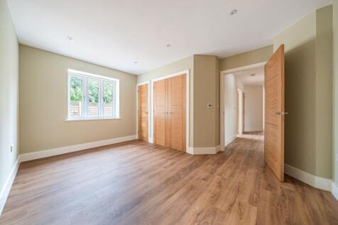 Principal bedroom