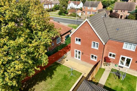 Elevated rear garden