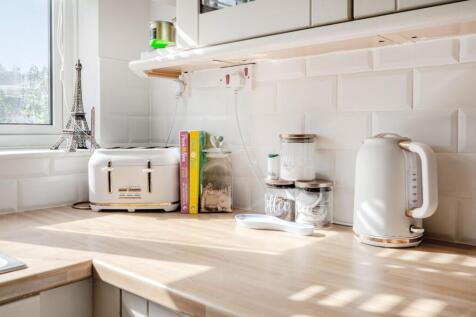 Kitchen lifestyle shot
