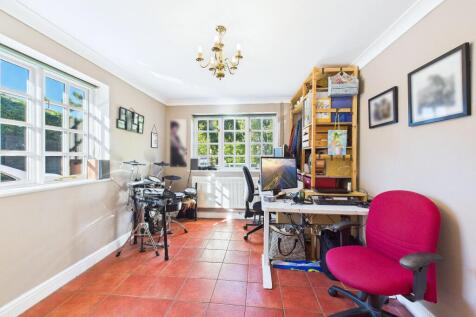 Property Image 13