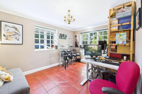 Property Image 14