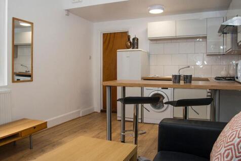 portsmouth-2-bed-student-flat-rental-st-andrews-ro