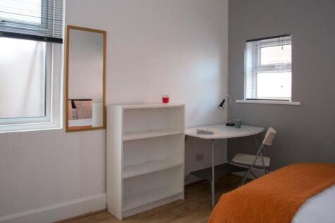 portsmouth-2-bed-student-flat-rental-st-andrews-ro