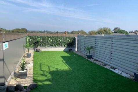Terrace Photo.jpg