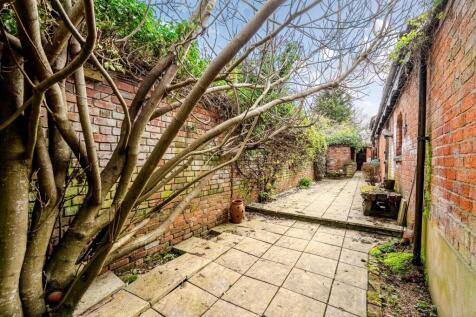 Property Image 28