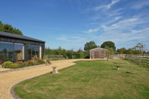 Skylark Barn-68.JPG