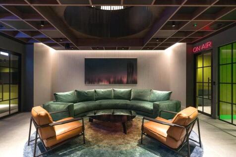 Residents Lounges