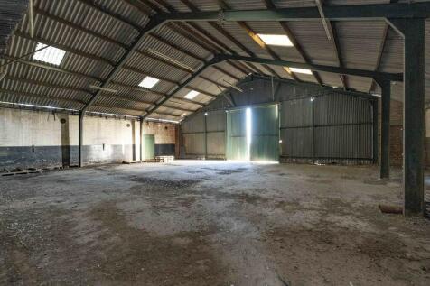 7 - Barn Interior