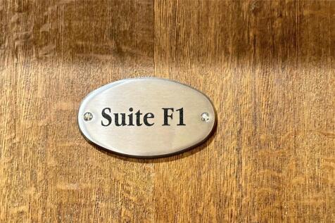 Suite F1