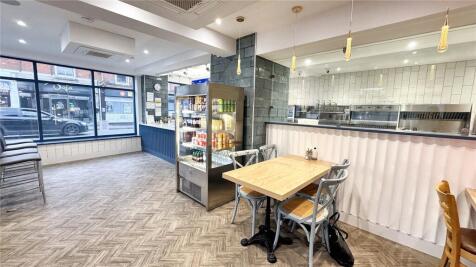 Serving/Restaurant